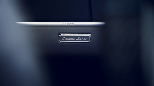 Porsche 911 Classic Club Coupe: заводской рестомод на базе купе непопулярного поколения Porsche 911 Classic Club Coupe: заводской рестомод на базе купе непопулярного поколения