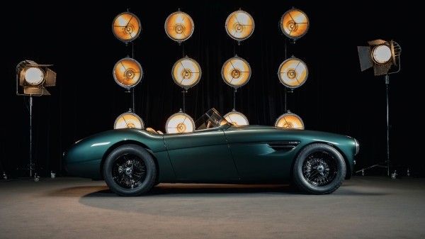 Легендарный родстер Austin-Healey 100 рестомод Caton