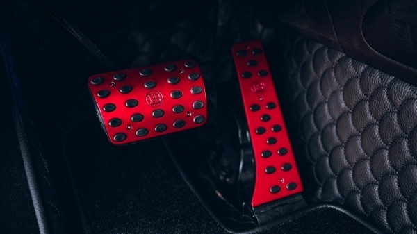 Пикап Brabus 900 XLP: бешеный мотор, фантастическая проходимость и запредельная цена Пикап Brabus 900 XLP: бешеный мотор, фантастическая проходимость и запредельная цена