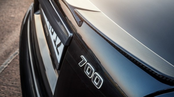 Brabus 700 на базе Rolls-Royce Ghost: форсированный мотор и щедрая доза углепластика Brabus 700 на базе Rolls-Royce Ghost: форсированный мотор и щедрая доза углепластика