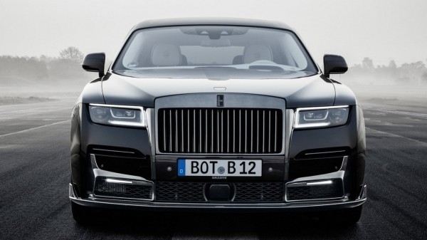 Brabus 700 на базе Rolls-Royce Ghost: форсированный мотор и щедрая доза углепластика Brabus 700 на базе Rolls-Royce Ghost: форсированный мотор и щедрая доза углепластика