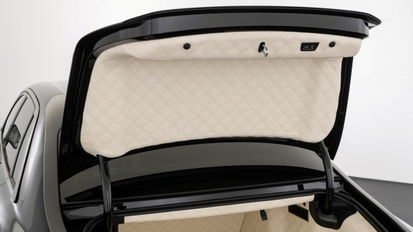 Brabus 700 на базе Rolls-Royce Ghost: форсированный мотор и щедрая доза углепластика Brabus 700 на базе Rolls-Royce Ghost: форсированный мотор и щедрая доза углепластика