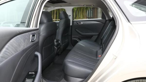 1fea9cebe73fa338cff87a3d1fa157f0