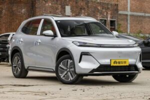 Geely EX5 EM‑i 2025 взорвет рынок: в Россию едет новый гибридный кроссовер (ранее Galaxy Starship 7) — фото, детали и ориентировочные цены