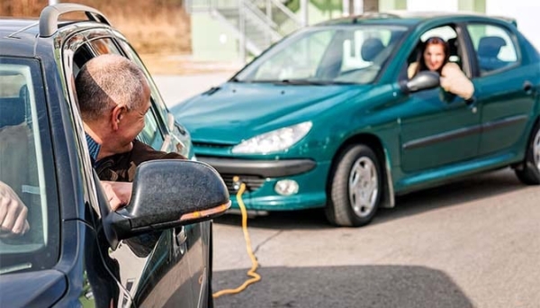 Можно ли буксировать на автоматической коробке другую машину с АКПП и неработающим двигателем Можно ли буксировать на автоматической коробке другую машину с АКПП и неработающим двигателем