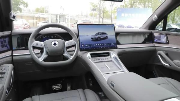 BYD Denza 8L: новый шестиместный кроссовер от дочернего бренда BYD. Конкурент Li Auto L8. Фото, характеристики и предварительные цены 24 8916579a4113704218ed5fe8fe1e2614