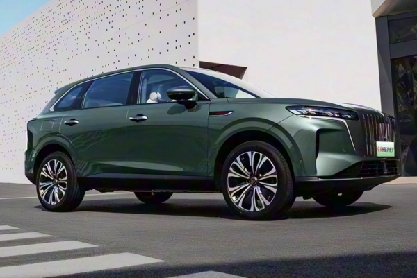 Представлен гибридный кроссовер Hongqi HS6 1 Представлен гибридный кроссовер Hongqi HS6