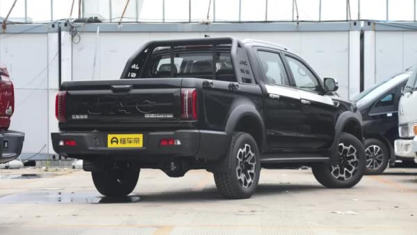 Sollers ST9 2025: цены и комплектации на переименованный JAC T9 ульяновской сборки — официальный старт продаж 23 1a07b33cda07cf5d750c17124361293c