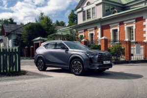 В России взлетели цены на иномарки: какие модели подорожали, таблица цен